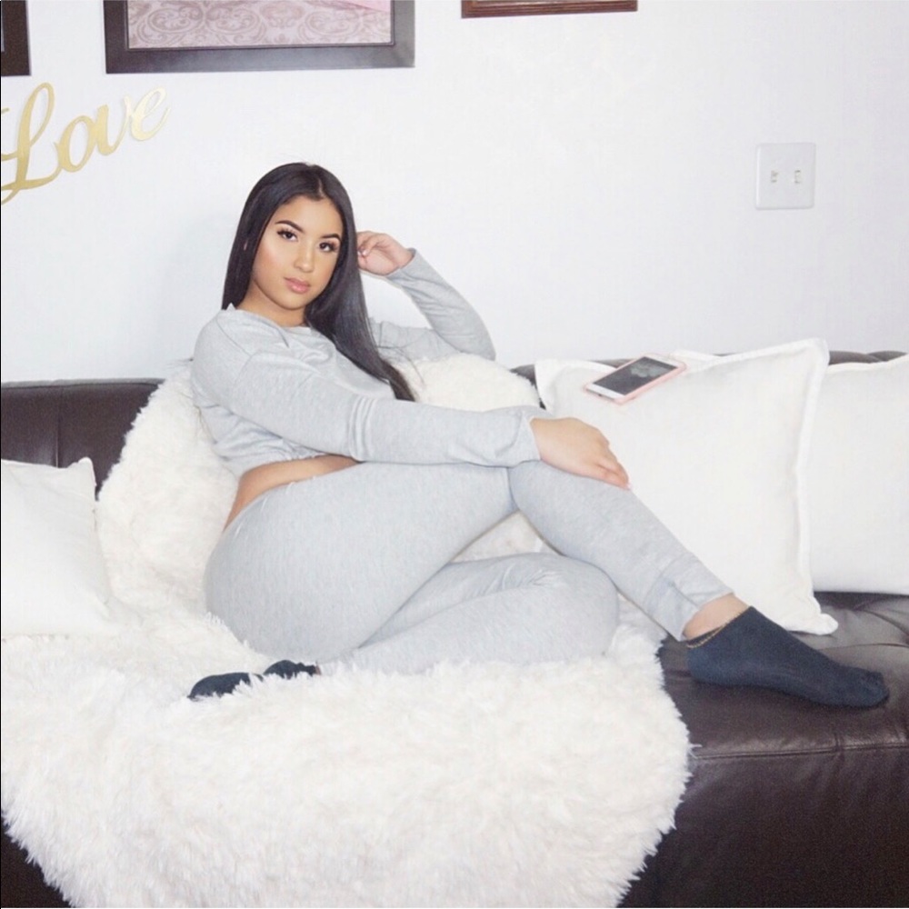 Two piece set